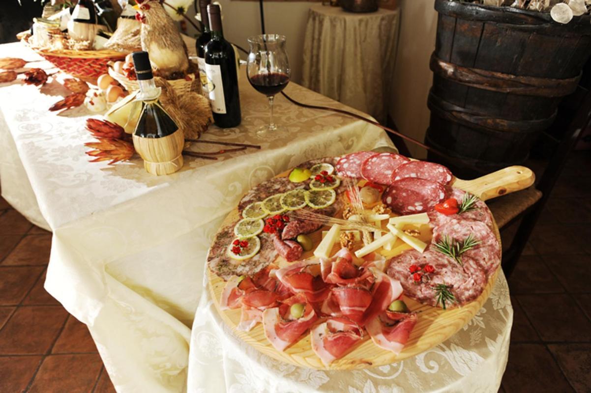 Il Castelluccio Country Resort Restaurant & Spa Barberino di Mugello Ngoại thất bức ảnh